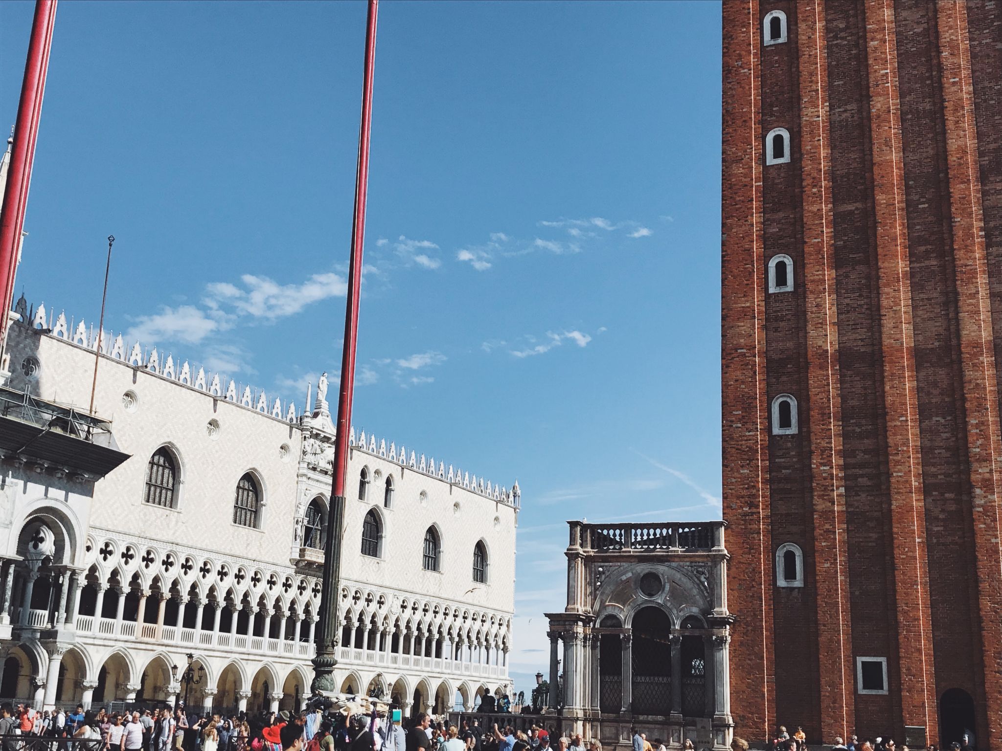 trips to venice - crowds at st marks square 