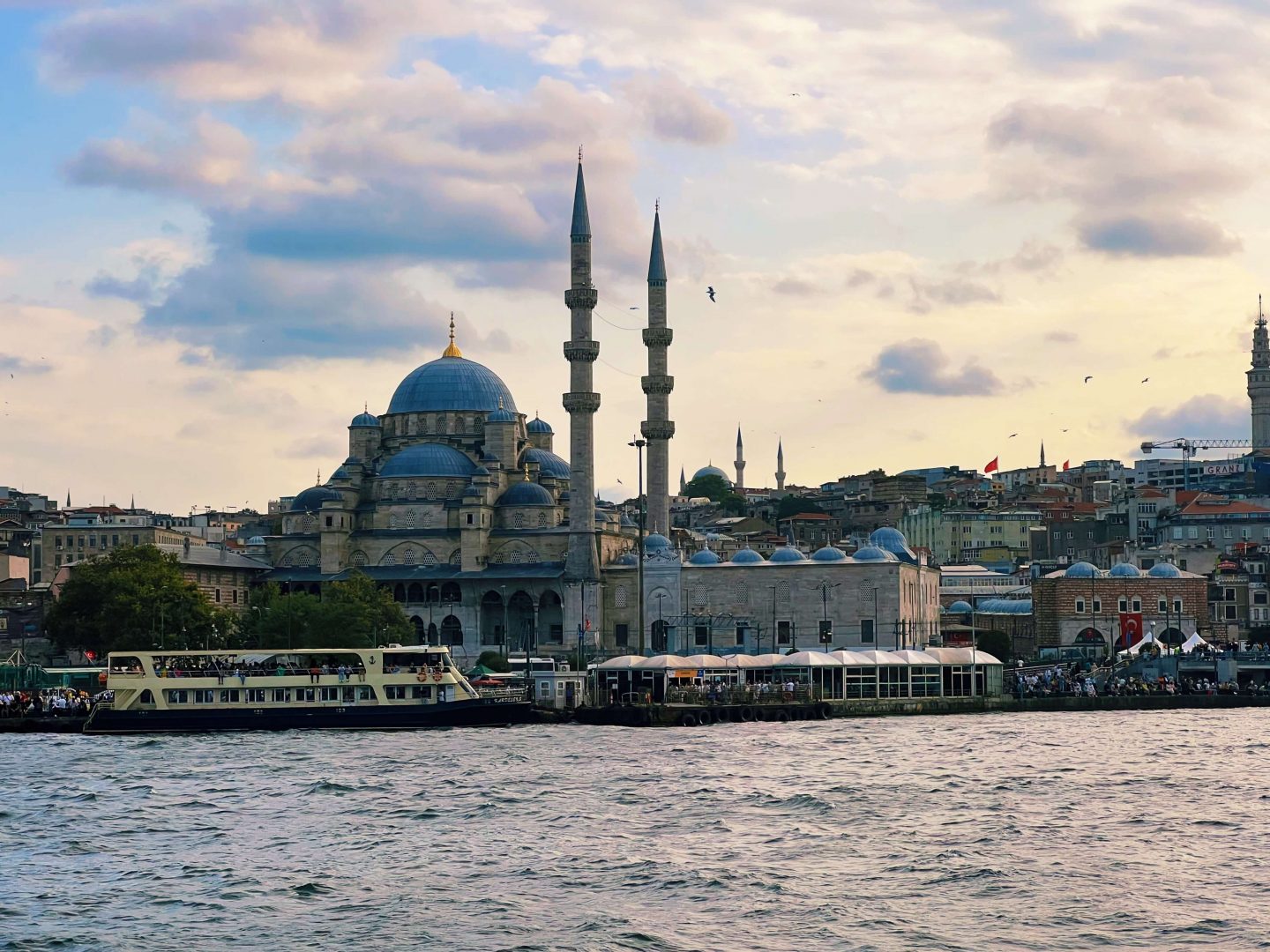  Bosphorus River Cruise 